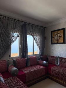 Χώρος καθιστικού στο Belle appartement Fnideq Vue sur mer proche de la plage et Ceuta