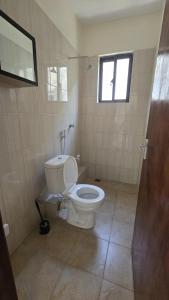 Ένα μπάνιο στο Lyns apartment
