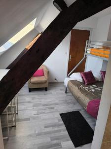 Ein Bett oder Betten in einem Zimmer der Unterkunft Engy2
