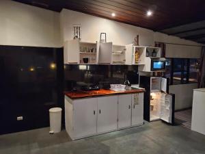 Kuchyň nebo kuchyňský kout v ubytování Apartamento Céntrico con Vista