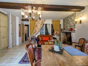 Χώρος καθιστικού στο Appartement cosy au cœur de Le Blanc, proche château - FR-1-591-758