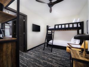 Postel nebo postele na pokoji v ubytování The Rockwell Inn