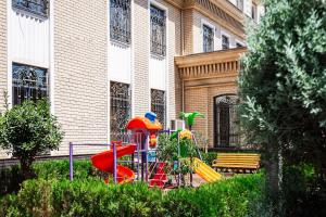 Ο χώρος παιχνιδιού για παιδιά στο 38 Shota Rustaveli 3-room duplex studio apartment