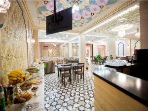 Μια τηλεόραση ή/και κέντρο ψυχαγωγίας στο Premium Hotel Labi Rud