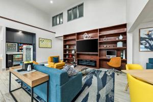 Posezení v ubytování Comfort Suites Longview North