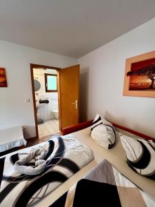 Postel nebo postele na pokoji v ubytování Vogtadeshof + 9 fotografií