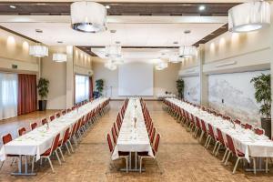 Ärikülastajate ala ja/või konverentsiruum majutusasutuses Tailormade Hotel KRONE Sarnen