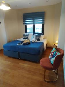 A seating area at ISLAND Time Deluxe Apartment Downtown 3 floors