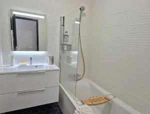 Ένα μπάνιο στο L'Atelier Sud Cozy & chic +33 φωτογραφίες