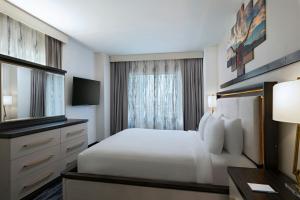 Postel nebo postele na pokoji v ubytování Fairfield Inn & Suites Austin Downtown