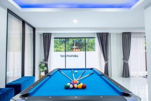 Biliár nebo kulečník v ubytování Nimo villa