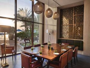 Posezení v ubytování Fairmont Ajman