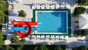 The swimming pool at or close to Viking Garden Hotel