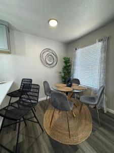 Ảnh trong thư viện ảnh của SKIP 4 STATE FAIR l DT Dallas l FIFA READY l Staycation 1Bd1Ba ở Dallas +10 ảnh