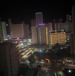 Vedere generală la Benidorm sau o vedere a orașului de la acest apartament