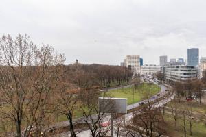 Výhľad na mesto Varšava alebo výhľad na mesto priamo z apartmánu