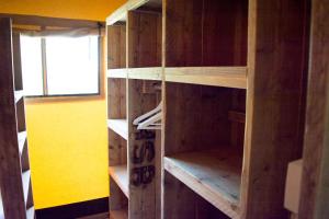 Gallery image of Vakantiepark Klein Strand - Glamping 6p in Jabbeke