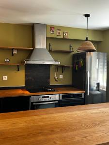 Fotografie z fotogalerie ubytování La Maison du Marinier v destinaci Crouzilles