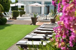 Um jardim em Hotel Kalloni