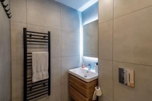 Galeriebild der Unterkunft Perth - Stylish City Centre Apartment in Perth + 16 Fotos