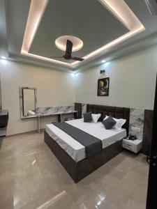 Gallery image of Hotel Punit Palace in Jaipur +8 photos