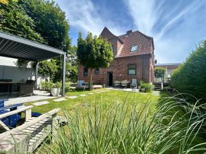 Κήπος έξω από το Altes Zollhaus Burgstaaken Fehmarn