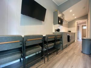 Dapur atau dapur kecil di V17 - Rivers Edge with Hot Tub