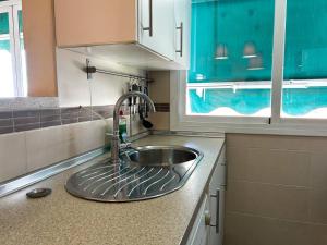 Kuchyňa alebo kuchynka v ubytovaní Apartamento super luminoso