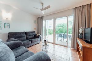 Gallery image of Villas Amarillas in Cala Santandria