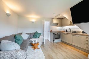 Kuchyň nebo kuchyňský kout v ubytování 3 Bed in Corton oc-s32347