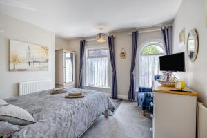 Ένα ή περισσότερα κρεβάτια σε δωμάτιο στο 2 Bed in Louth oc-p32381