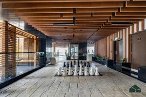 Zdjęcie z galerii obiektu Cozy Studio with City Views at Bayz by Danube by BMS w Dubaju