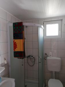 Bilik mandi di Studio in Baric Draga I +18 gambar