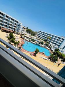 Swimmingpoolen hos eller tæt på La Perla Holiday Apartment Golf del Sur