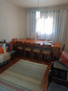 Posezení v ubytování Apartamento em Localização Central