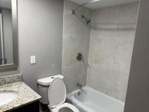 Gallery image of Fieldstone Apartments & Studios in Fairmont