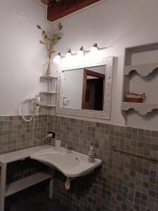 A bathroom at Agriturismo La Provenca