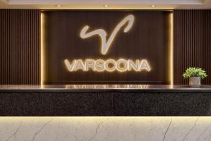 Certificato, attestato, insegna o altro documento esposto da Varscona Hotel on Whyte