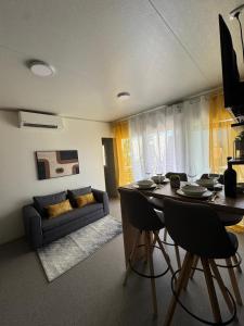 Katil atau katil-katil dalam bilik di Mobile Home Carla