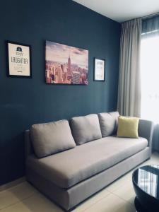 Posezení v ubytování Manhattan Homes at i-City - WiFi TV Box & 1 Car Park