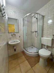 Łazienka w obiekcie Pokoje Gościnne Standard