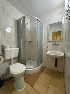Łazienka w obiekcie Pokoje Gościnne Standard