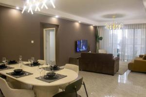 TV a/nebo společenská místnost v ubytování Raba properties