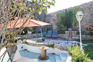 Gallery image of Villa cafe marrec 4 in Port-Louis +14 photos