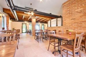 Restaurace v ubytování Penzion Šmolovy 238