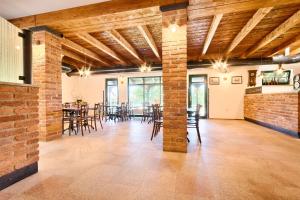 Restaurace v ubytování Penzion Šmolovy 238