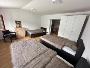 Posezení v ubytování AB Apartmani Radešine