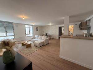 Køkken eller tekøkken på Le sanctuzen Proche sanctuaire, spacieux