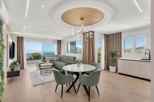 Χώρος καθιστικού στο Green Dream - La Luna Residence