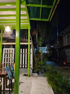Сад в Little Green House